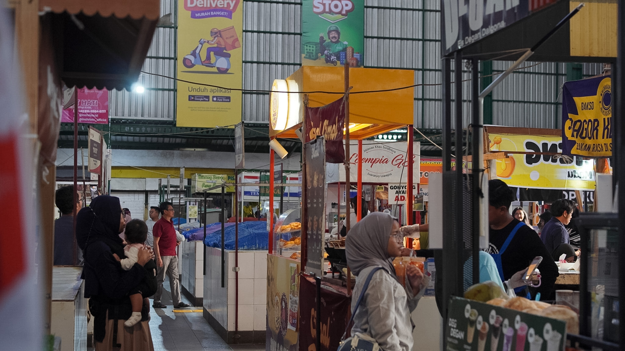 PASAR KLOJEN