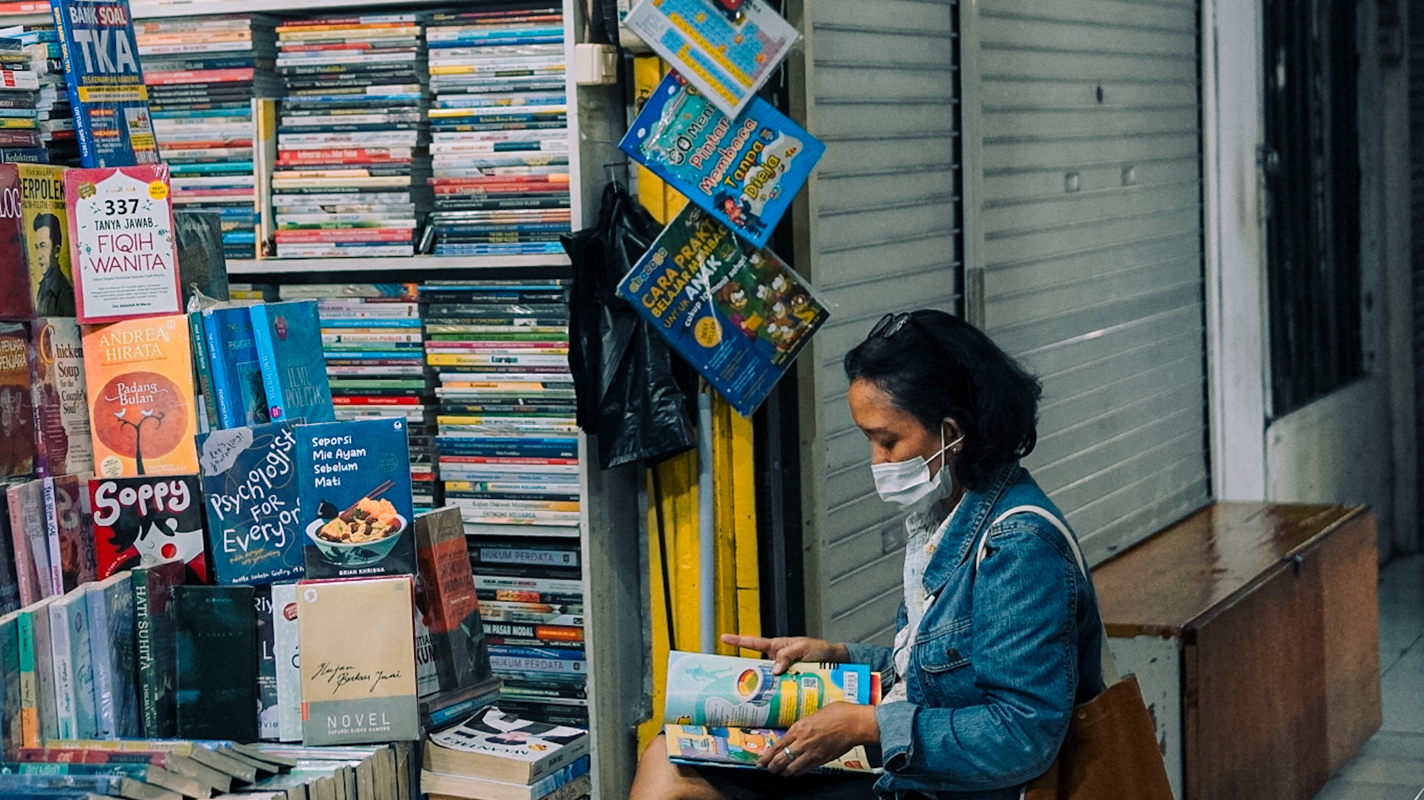 PASAR BUKU WILIS